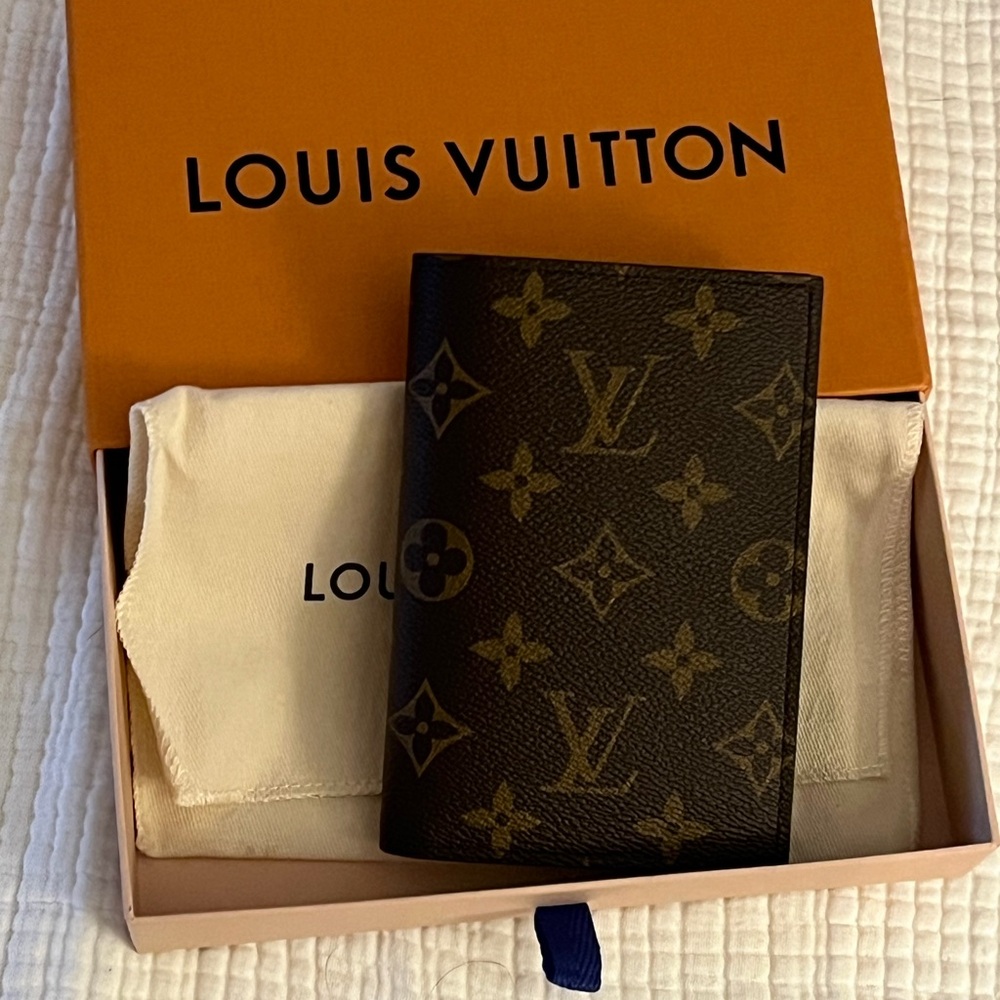 Louis Vuitton Monogram Passport Cover